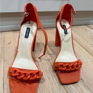 Nine West Orange Chain Detail Heels